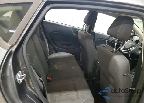 2019 Ford Fiesta Se z USA, uszkodzony, nr VIN 3FADP4EJ2KM138974